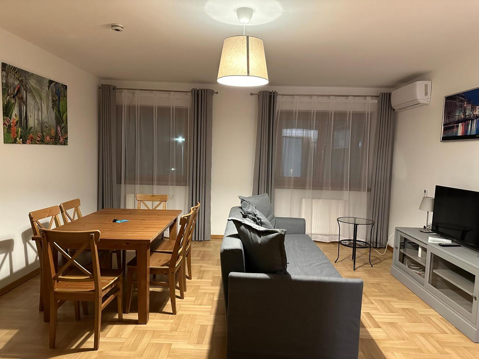 Villa Verona Krakow Bagian luar foto