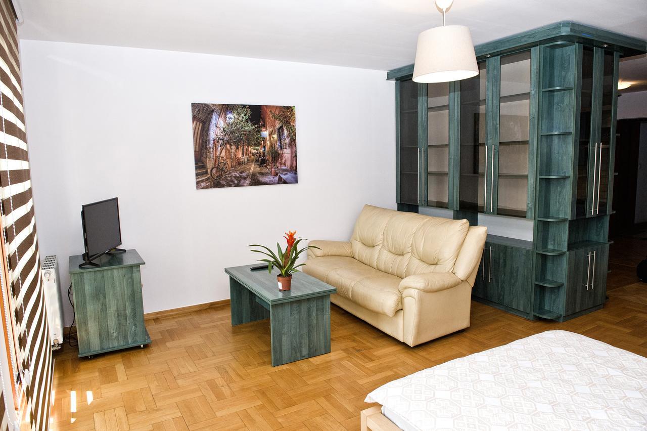 Villa Verona Krakow Bagian luar foto