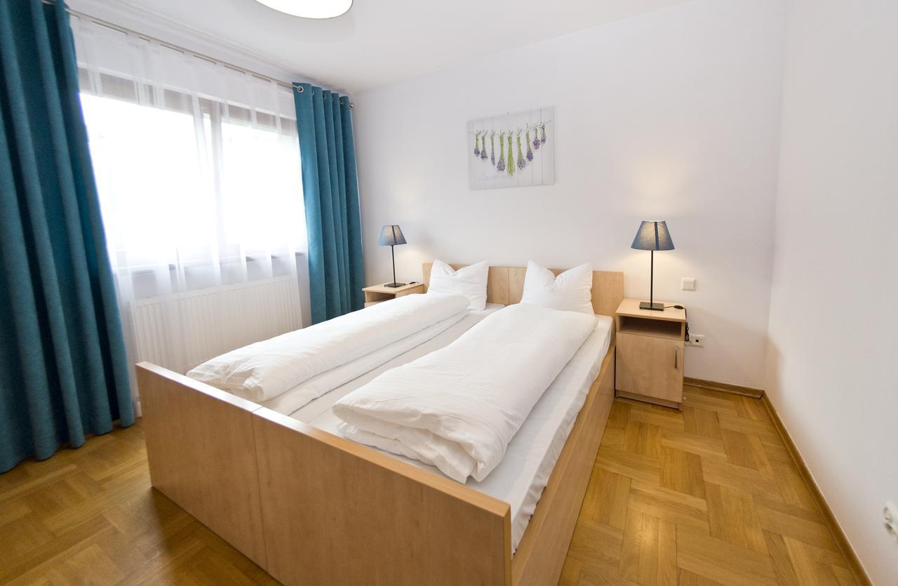Villa Verona Krakow Bagian luar foto